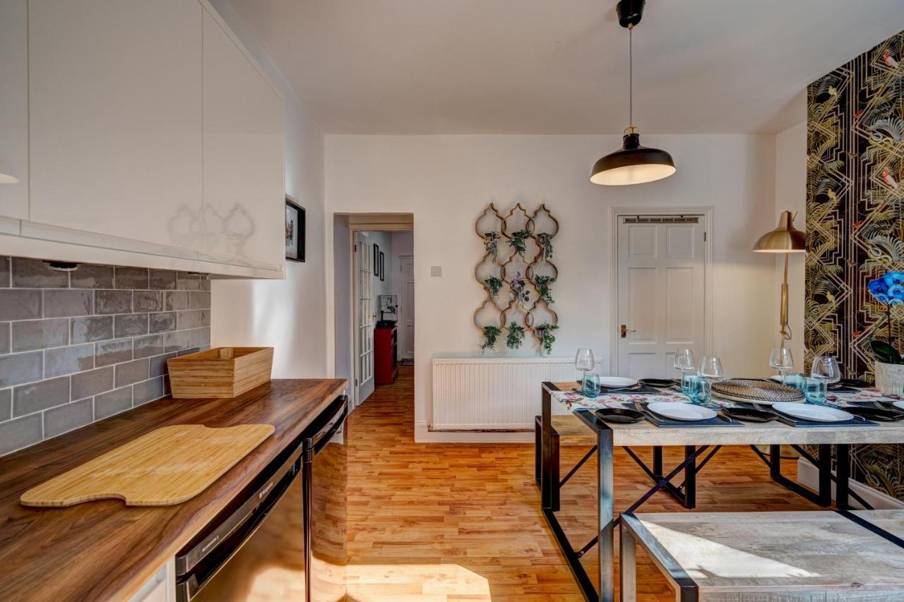 *New* Chester Canal Side 2 Bed Character Home Экстерьер фото