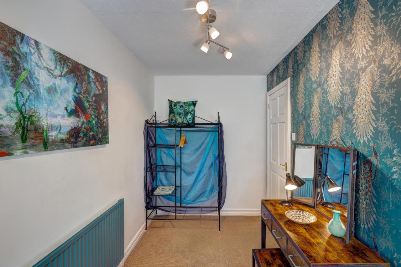 *New* Chester Canal Side 2 Bed Character Home Экстерьер фото